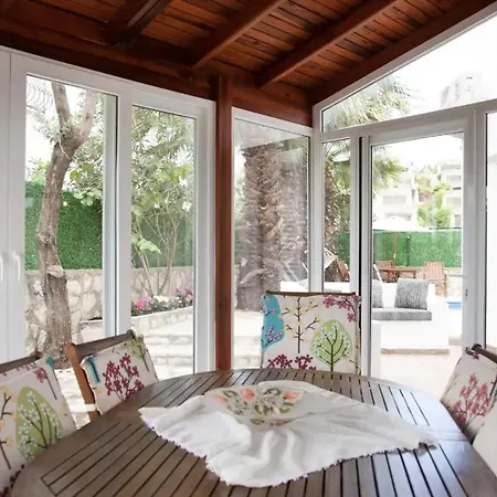 Вилла Dadya 1 - With Private Pool - 750m Distance To The